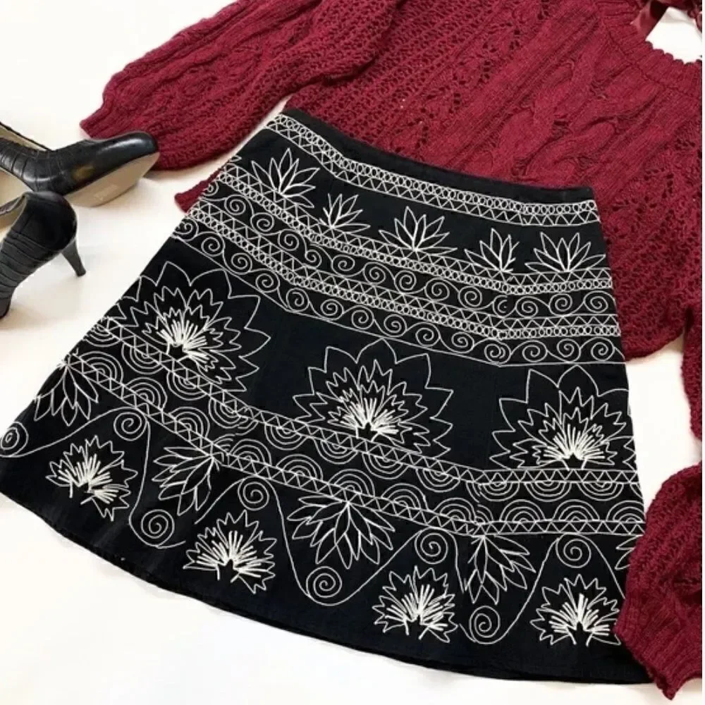 Talbots Black White Embroidered Stitch A Line Bohemian Skirt